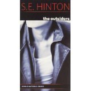 Outsiders, The (*hinton) (*bestseller*) by Hinton