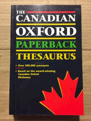 Canadian Oxford Paperback Thesaurus by Pontisso, Robert