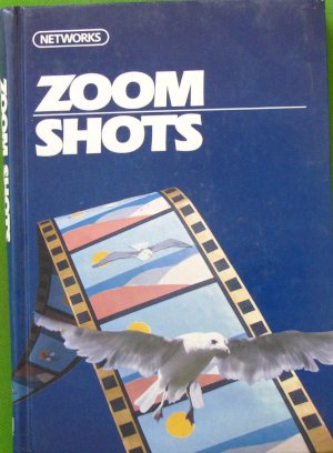 Zoom Shots - Networks by Mcinnes