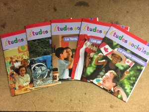 Etudes Sociales 2e Annee: Ensemble De 5 by 5-Pack