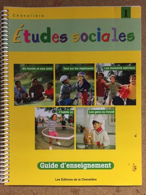 Etudes Sociales 1re Annee: Guide D'ensei by Teacher's Guide