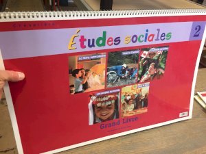 Etudes Sociales 2e Annee: Grand Livre by Big Book